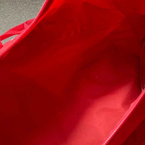 ShredZ Gym Bag - Red, progress cards and 30 day quick weight loss plan - Picture 9 of 10